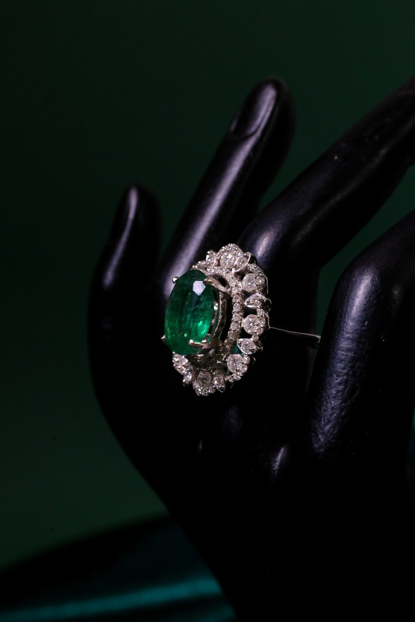 Exquisite Diamond Cluster Ring